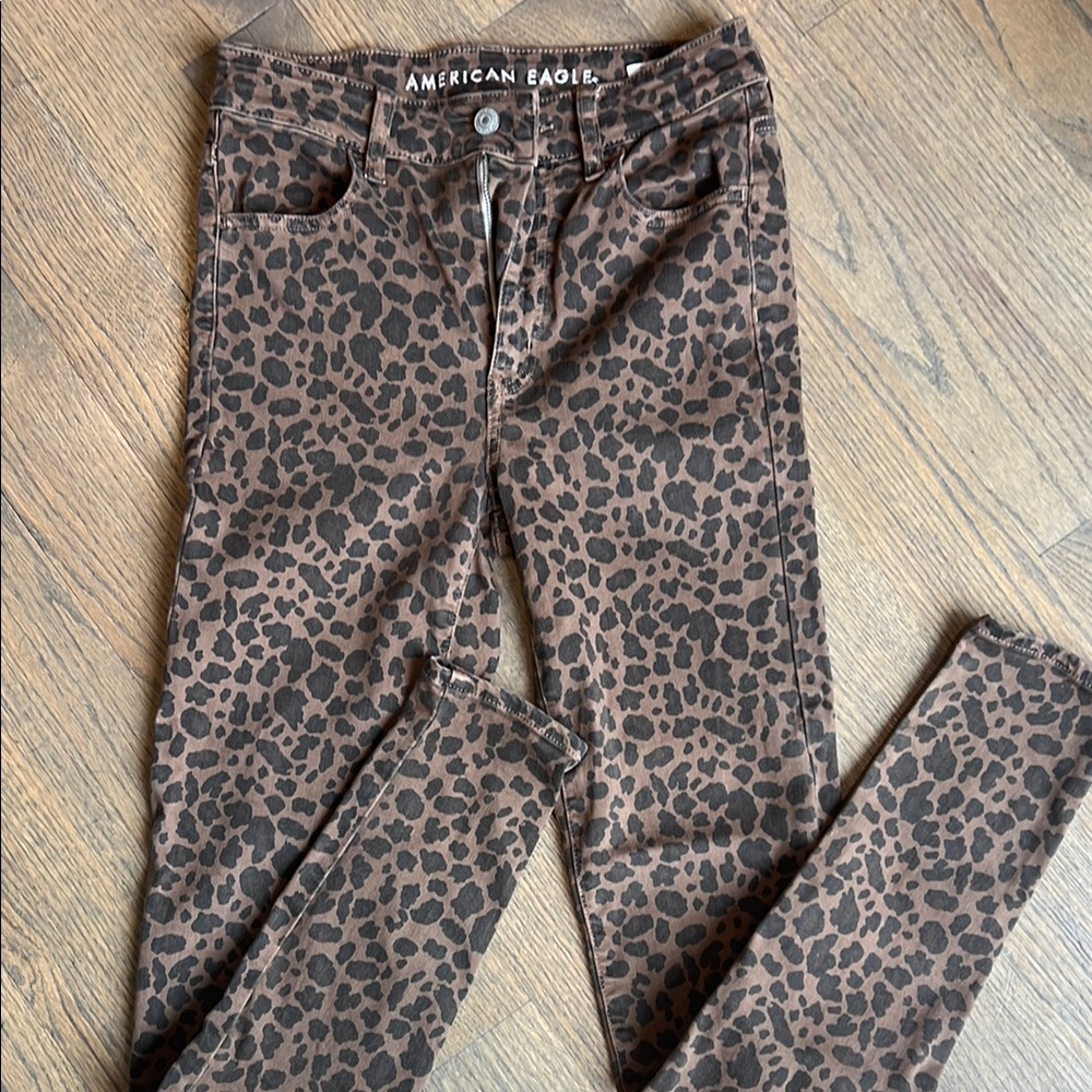 American Eagle cheetah super high rise jegging